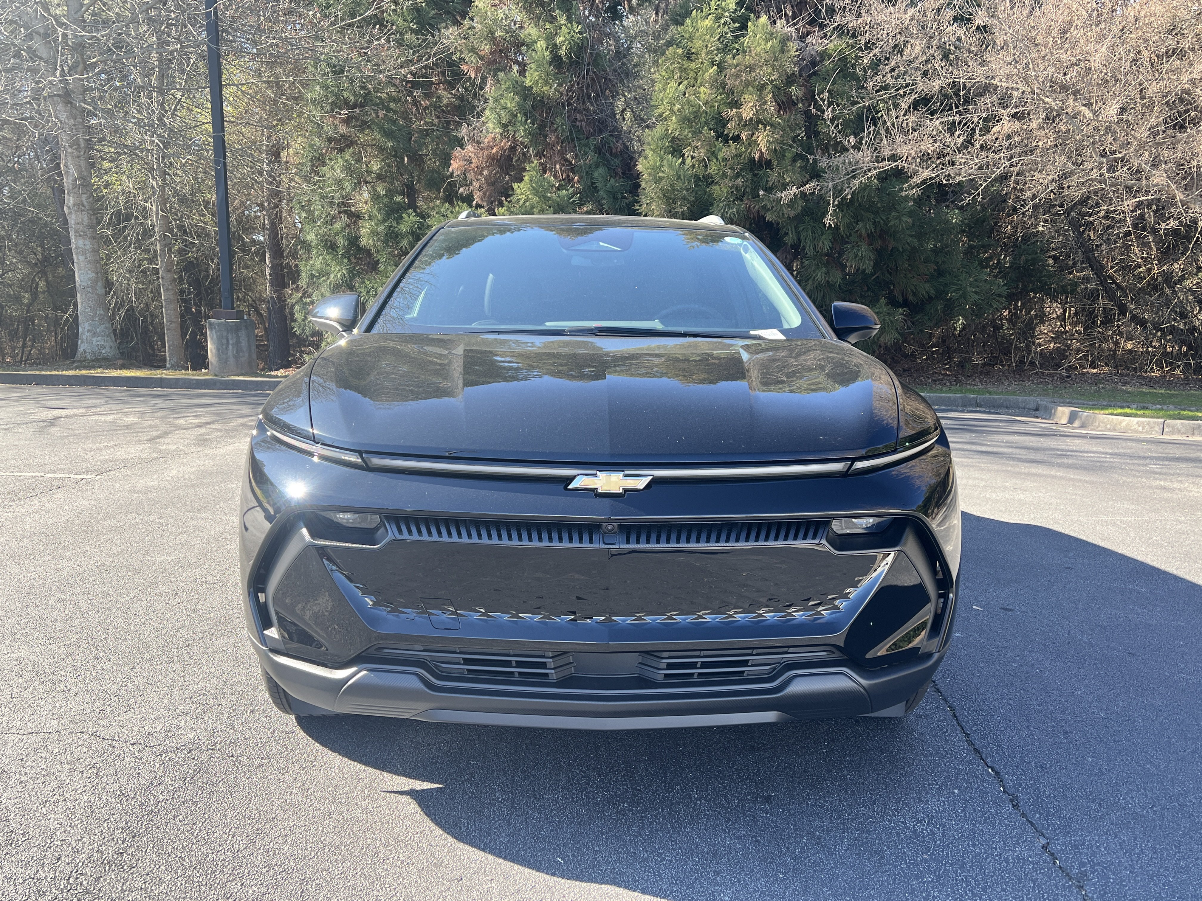 New 2026 Chevrolet Equinox EV LT AWD/4WD image 3