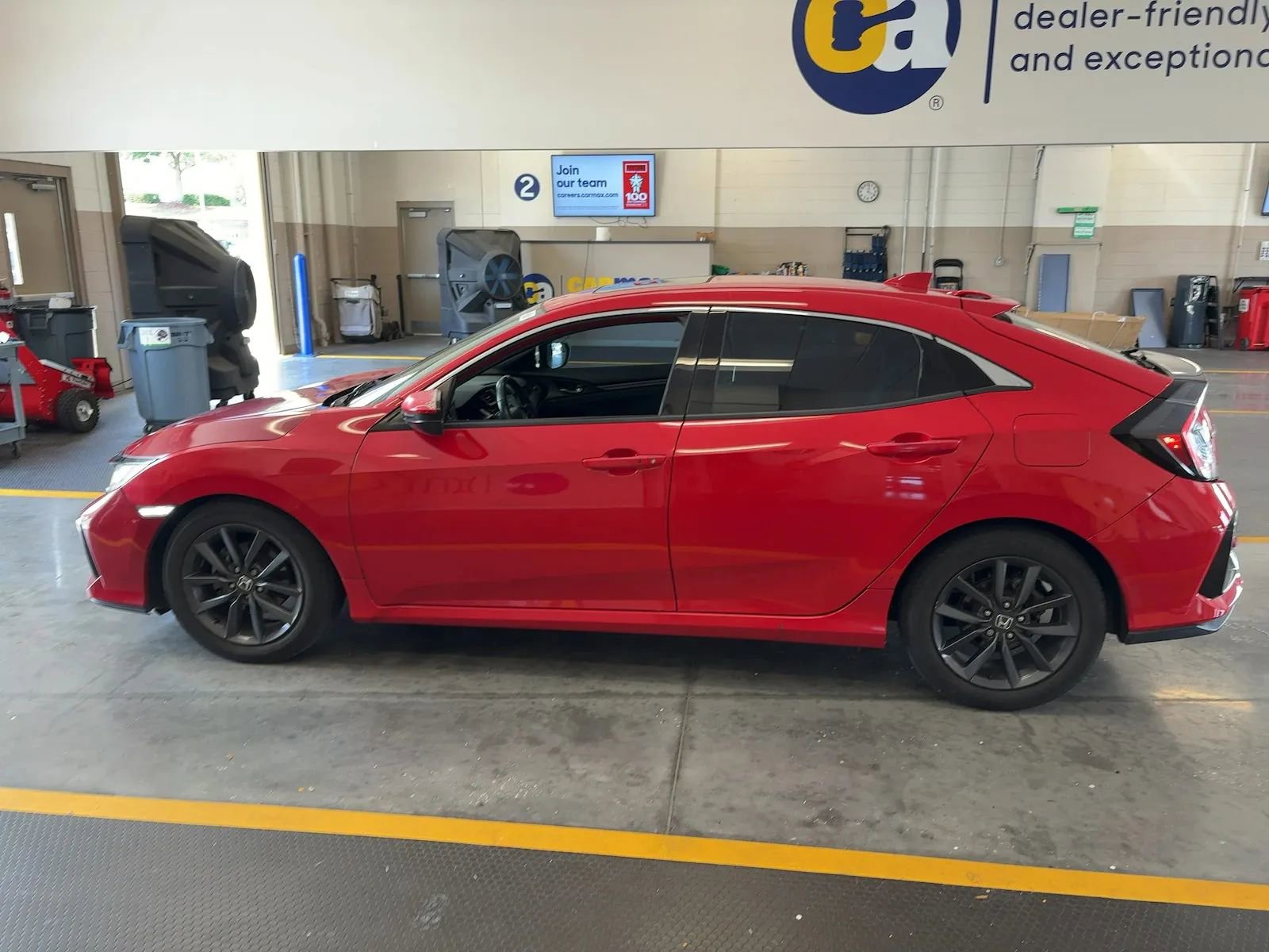 Used 2020 Honda Civic EX image 4
