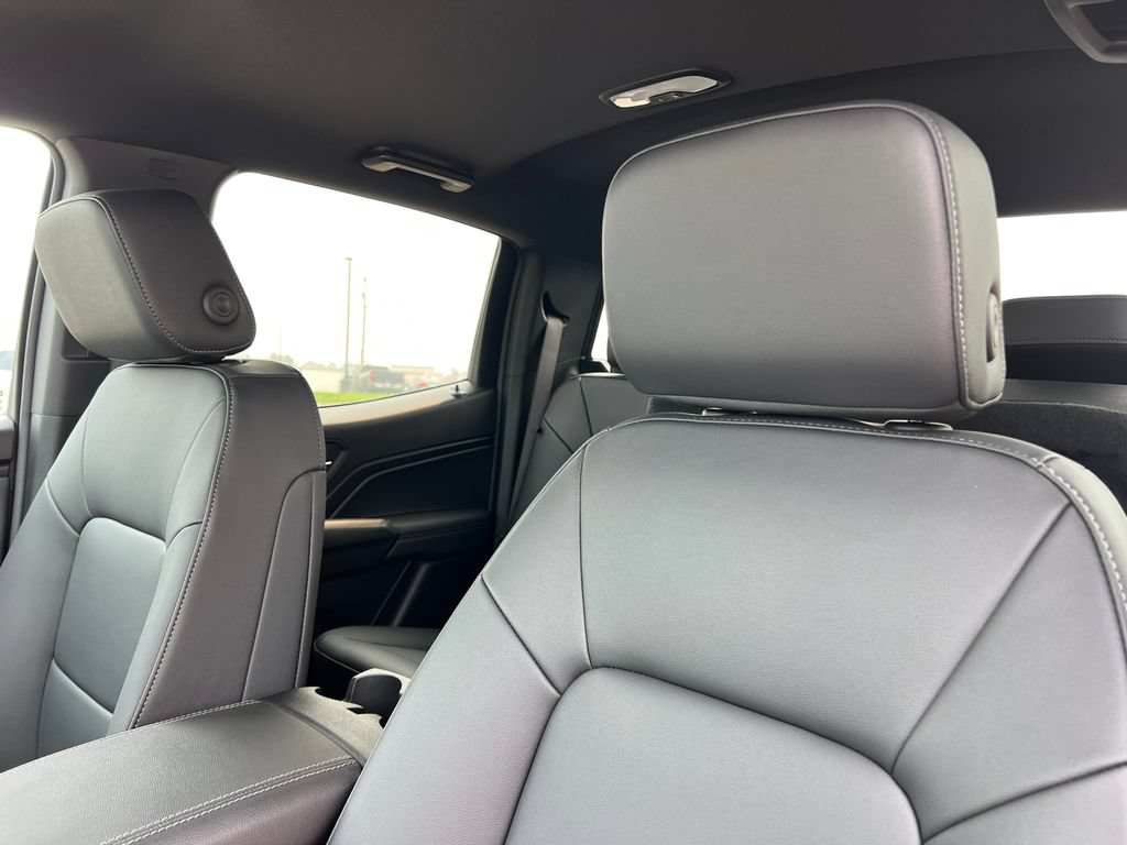 New 2026 GMC Canyon Elevation w/ Convenience Package AWD/4WD image 16