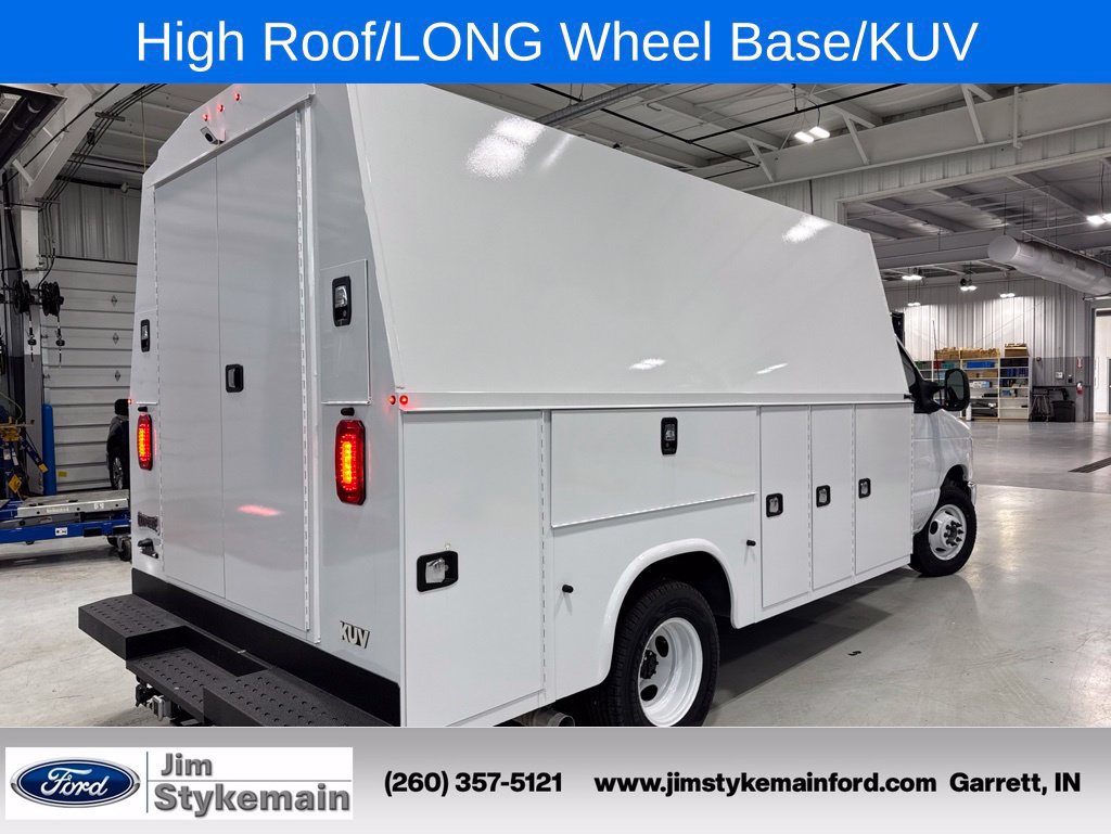 New 2026 Ford E-350 and Econoline 350 Super Duty w/ Power Equipment Group RWD image 6
