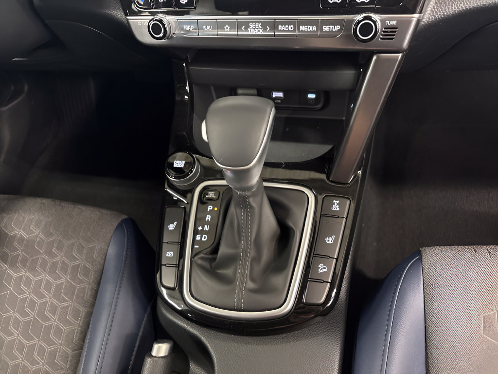 Certified 2025 Kia Seltos S AWD/4WD image 21