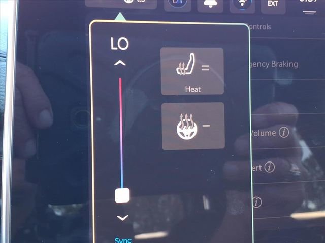 New 2026 Jeep Compass Limited image 8