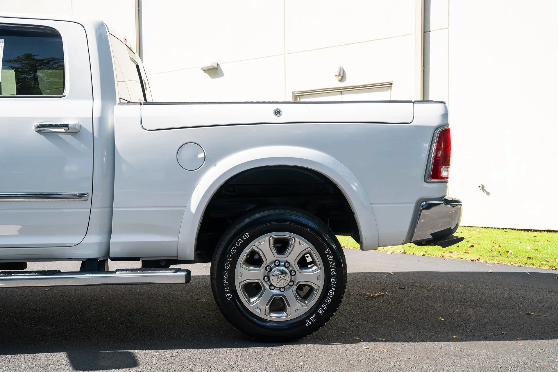 Used 2015 RAM 2500 Limited AWD/4WD image 5