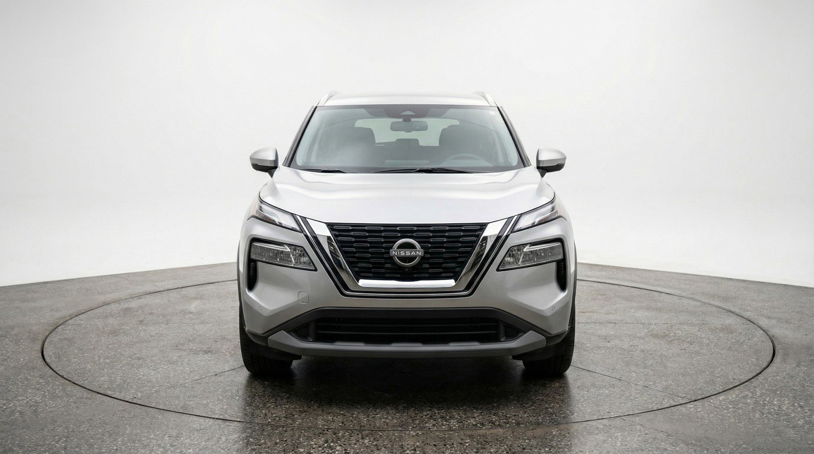 Used 2023 Nissan Rogue SV AWD/4WD image 2