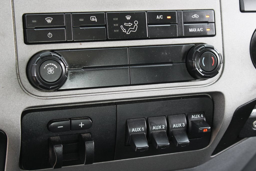 Used 2016 Ford F450 XLT AWD/4WD image 26