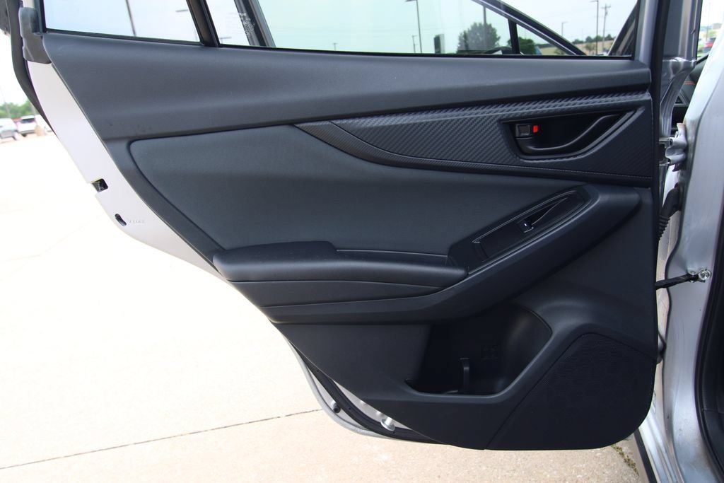 Used 2022 Subaru Crosstrek 2.0i Premium AWD/4WD image 34