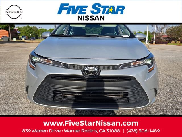Used 2023 Toyota Corolla LE image 2