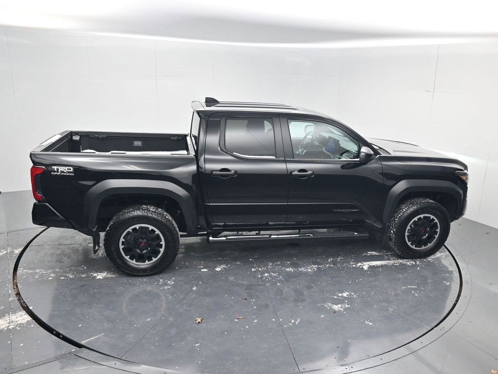 Used 2024 Toyota Tacoma TRD Off-Road image 47