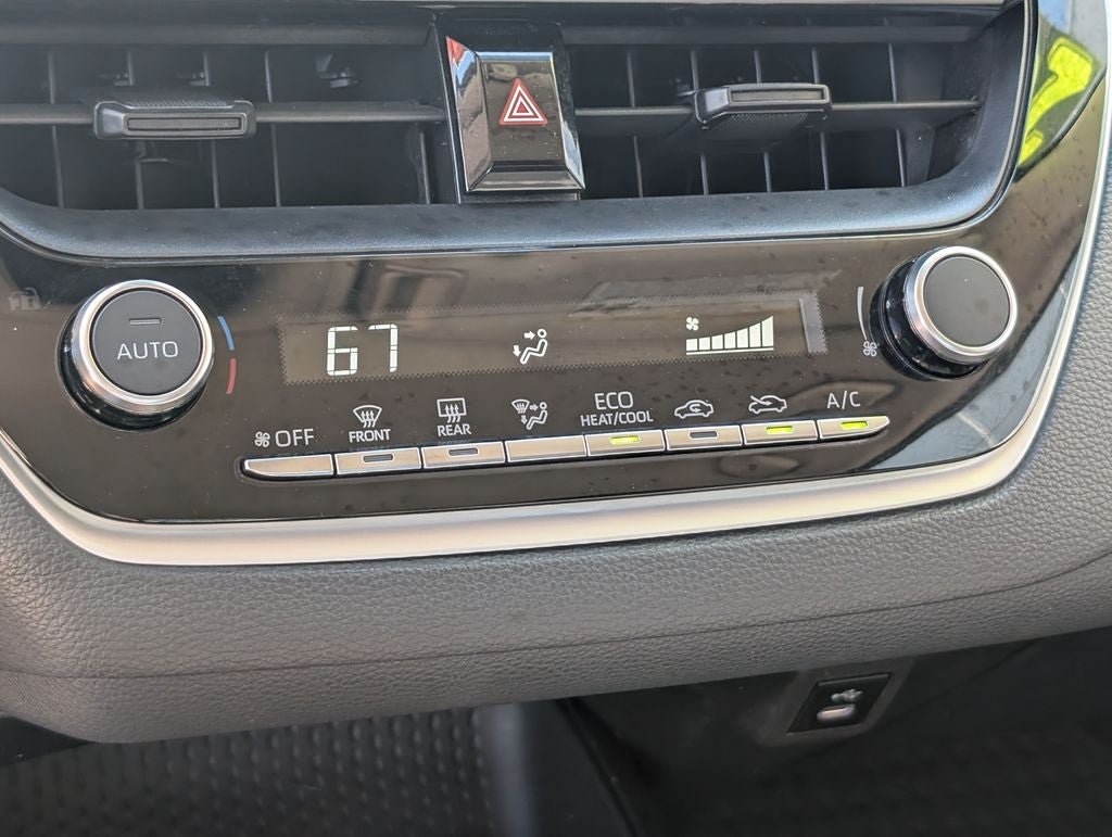 Certified 2024 Toyota Corolla LE FWD image 22