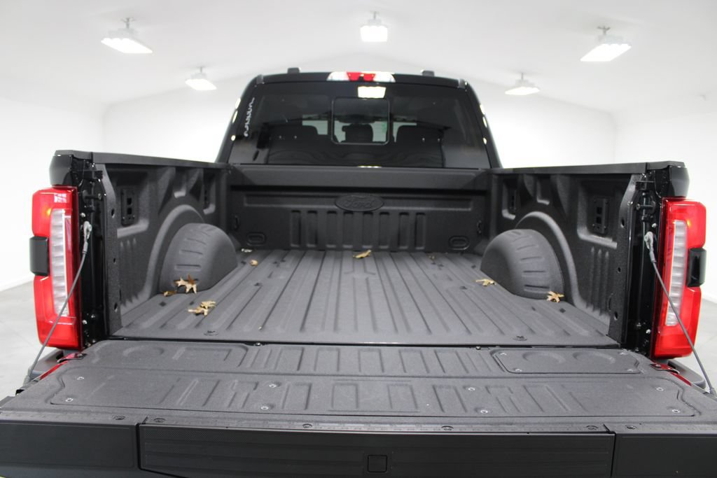 New 2026 Ford F250 Lariat w/ Black Appearance Package AWD/4WD image 20
