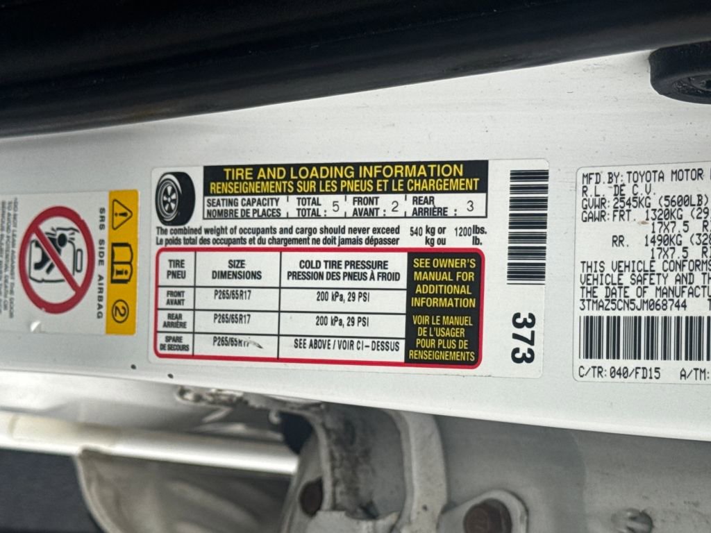 Used 2018 Toyota Tacoma TRD Sport w/ Technology Package image 44