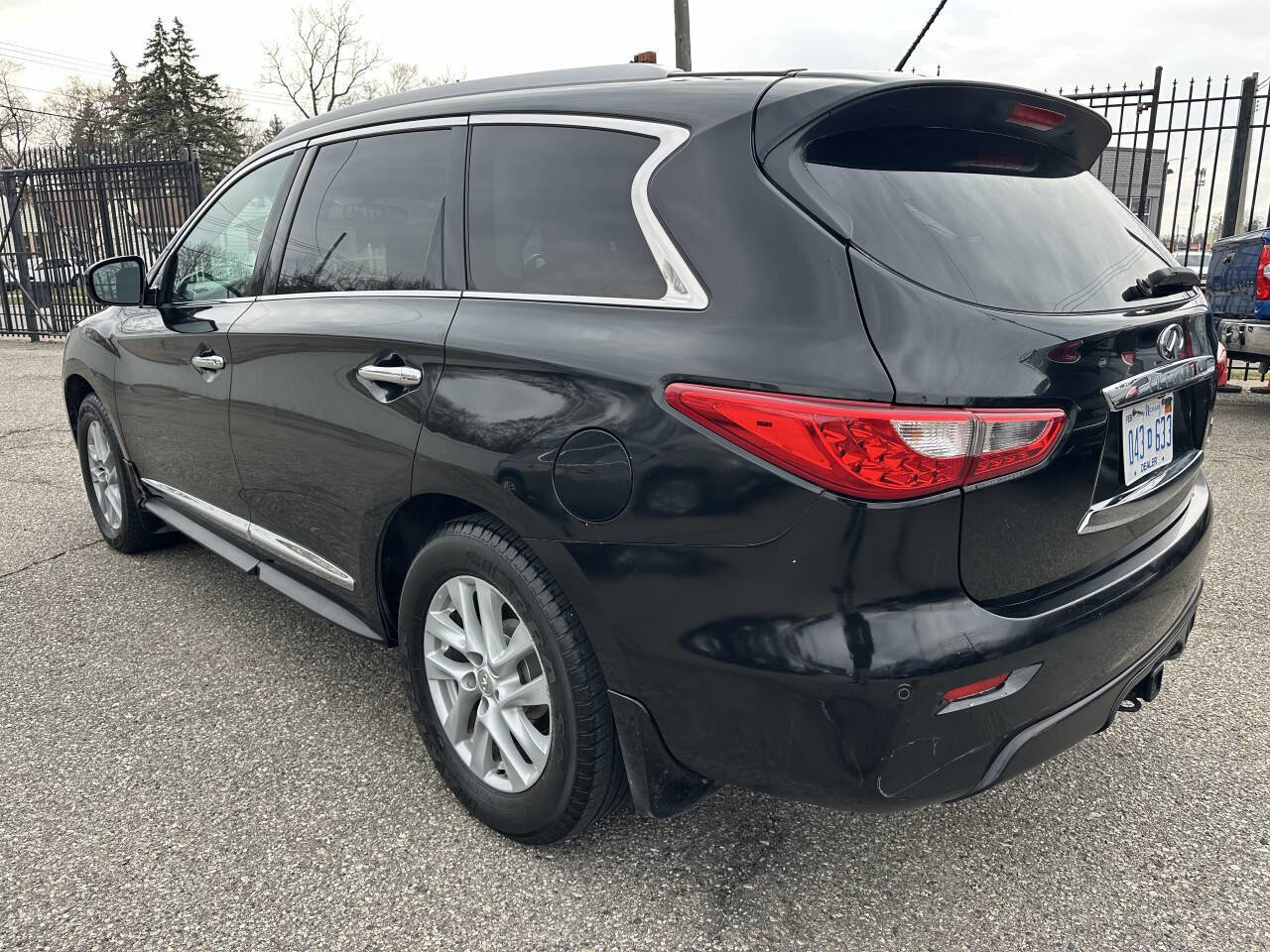 Used 2013 INFINITI JX35 AWD image 5