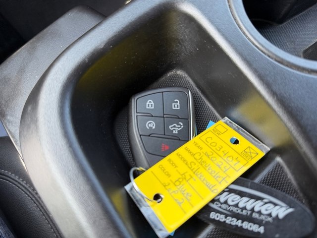 Used 2024 Chevrolet Silverado 1500 LT w/ Leather Package image 28