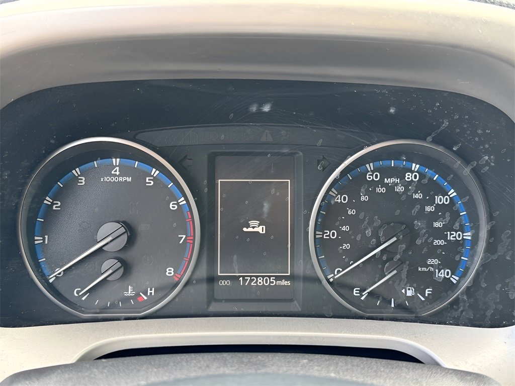 Used 2018 Toyota RAV4 XLE image 7