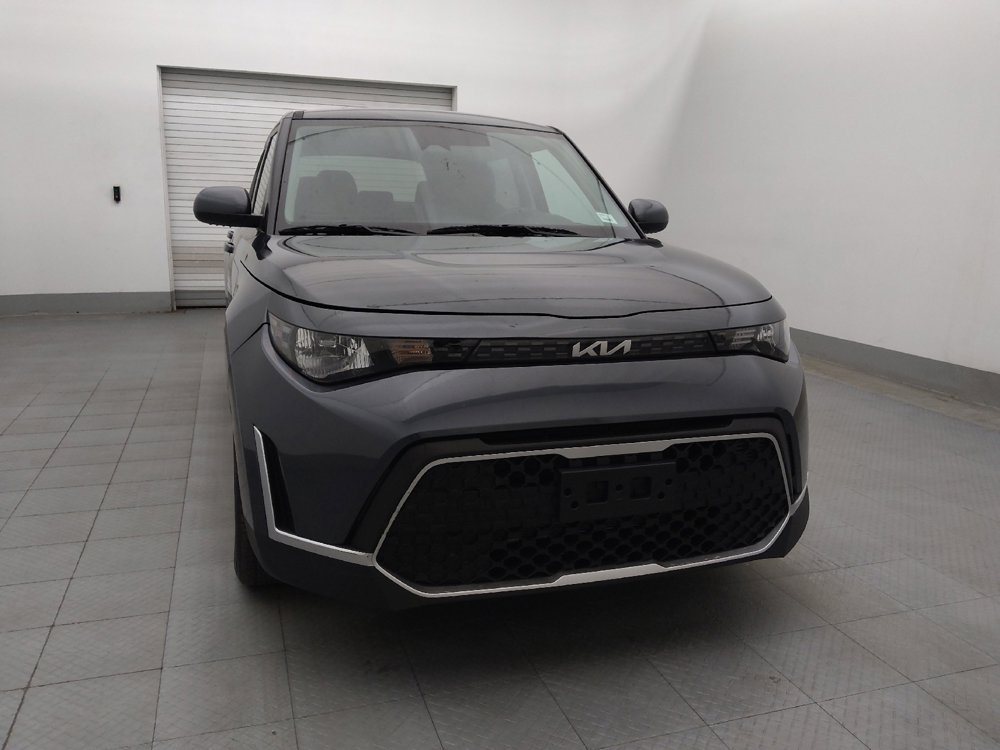 Used 2025 Kia Soul LX w/ LX Technology Package FWD image 14