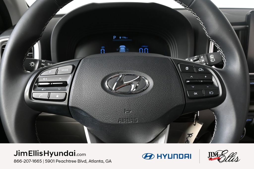 Certified 2023 Hyundai Venue SEL image 10