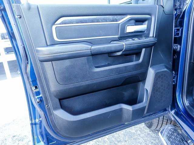 Used 2024 RAM 2500 Big Horn w/ Bed Utility Group image 9