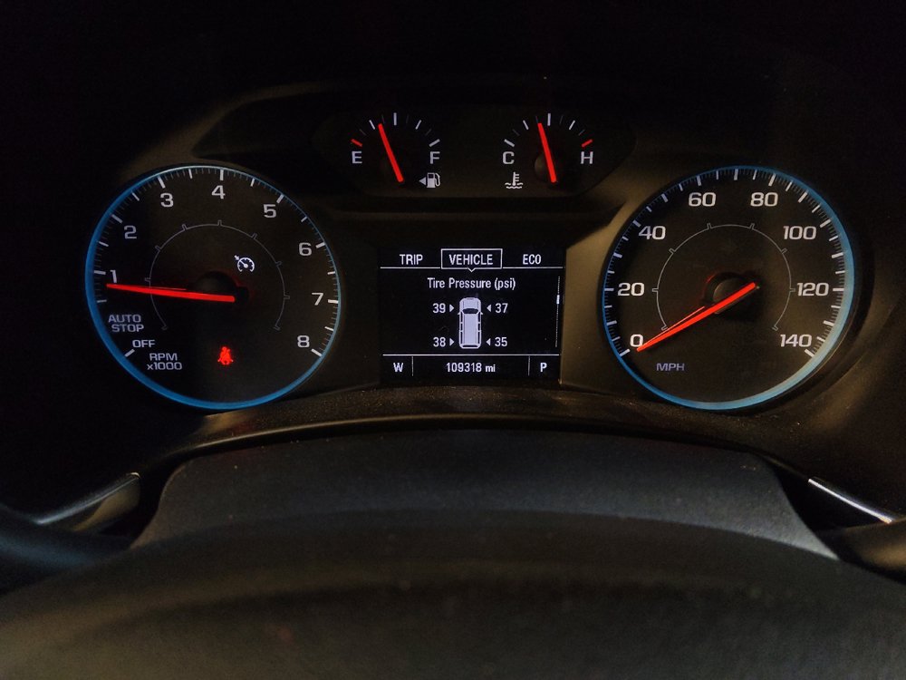 Used 2019 Chevrolet Equinox LS AWD/4WD image 23