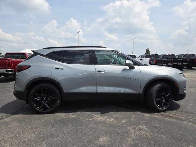 Used 2023 Chevrolet Blazer LT w/ Convenience Package FWD image 16
