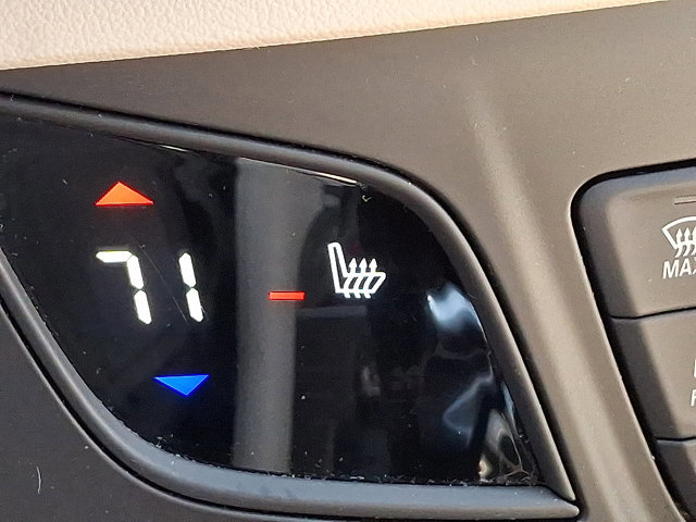 Used 2020 Buick Envision Premium AWD/4WD image 24