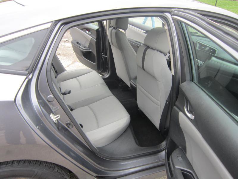 Used 2017 Honda Civic EX image 9