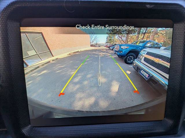 Used 2022 Jeep Wrangler Unlimited Sahara w/ Cold Weather Group image 14