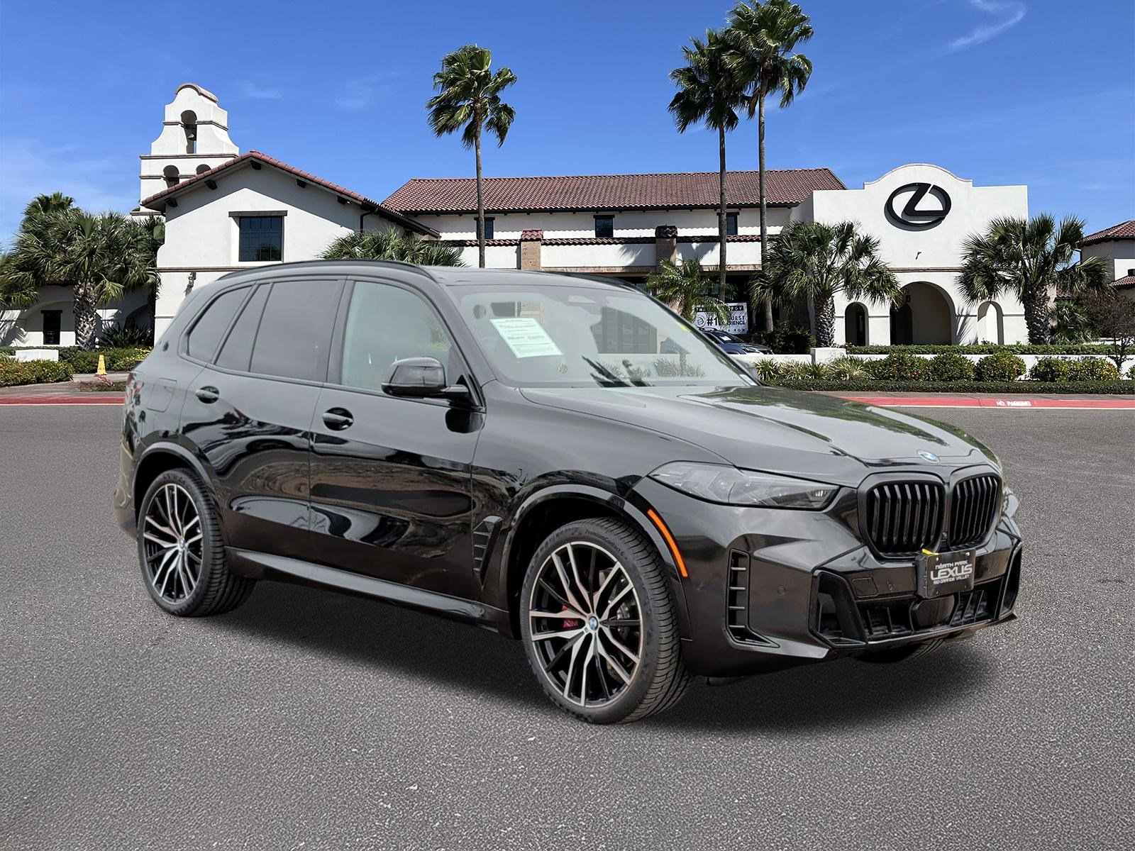 Used 2025 BMW X5 xDrive40i w/ Executive Package image 1