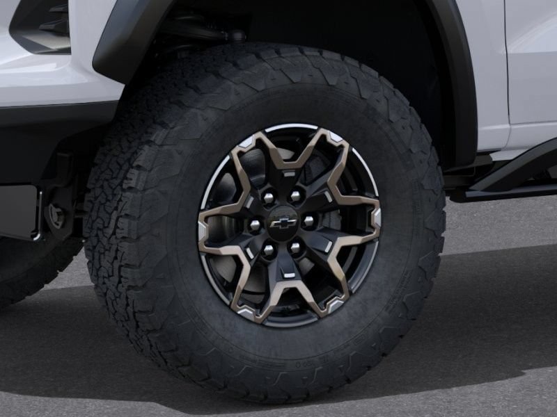 New 2026 Chevrolet Colorado ZR2 w/ Technology Package AWD/4WD image 10