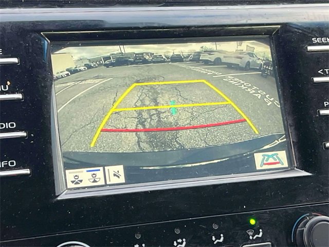 Used 2018 Toyota Camry LE image 31