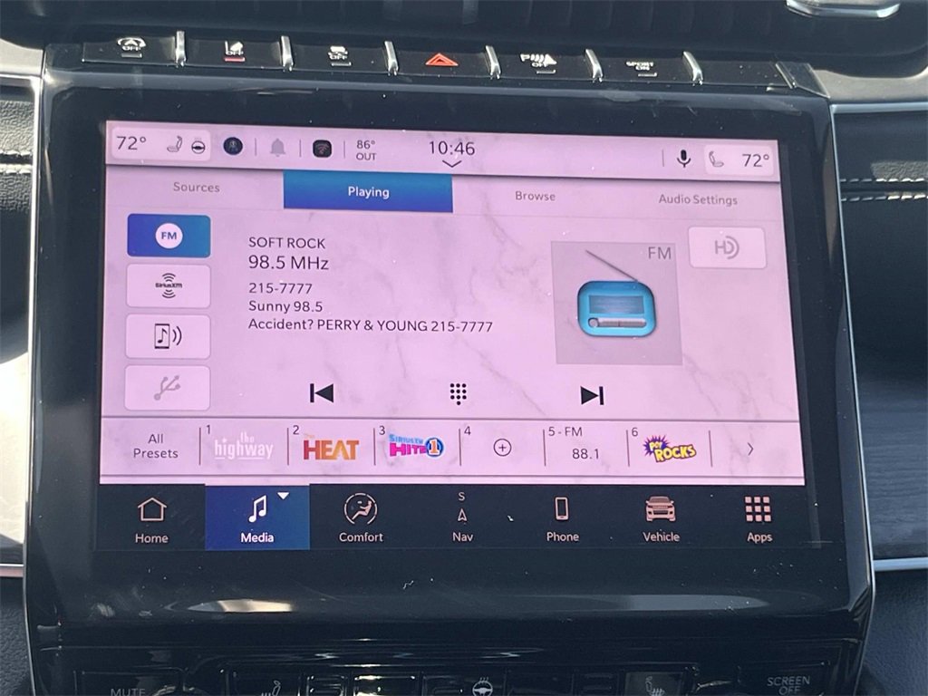 New 2025 Jeep Grand Cherokee Limited w/ Black Appearance Package image 24