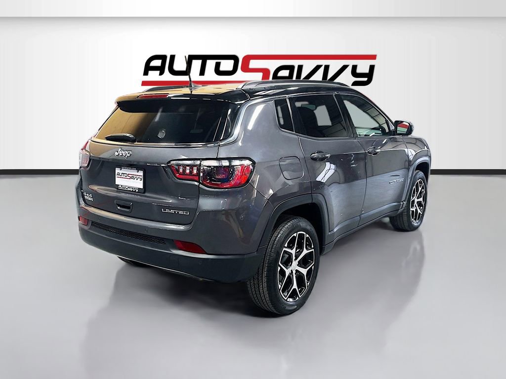 Used 2024 Jeep Compass Limited image 7