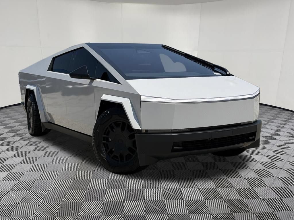 Used 2024 Tesla Cybertruck AWD Crew Cab image 4