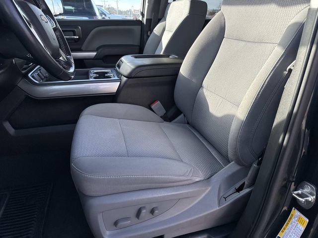 Used 2018 Chevrolet Silverado 1500 LT w/ Texas Edition image 14