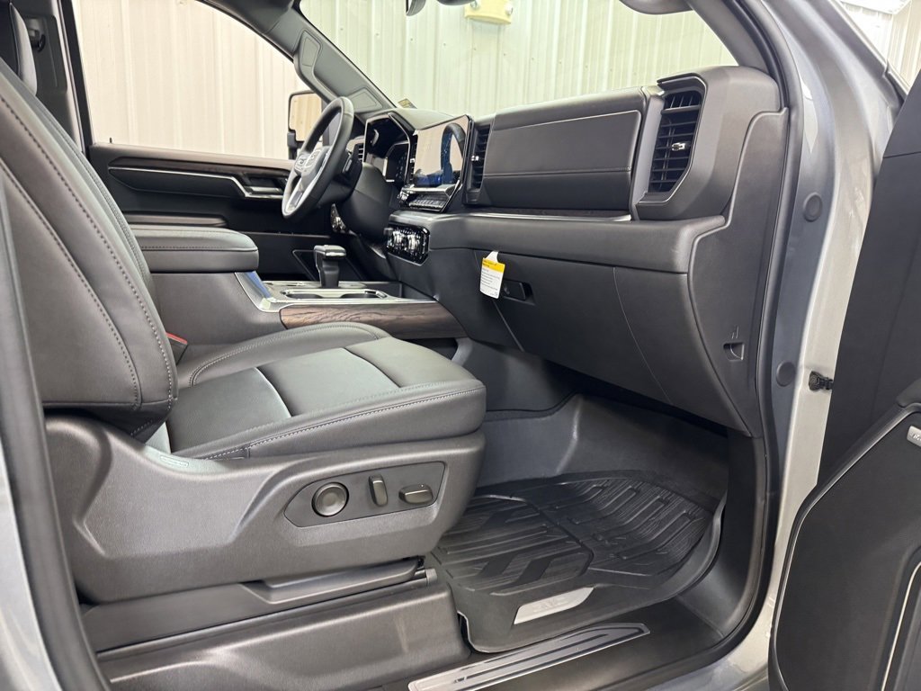 New 2026 GMC Sierra 1500 SLT w/ SLT Premium Plus Package image 27