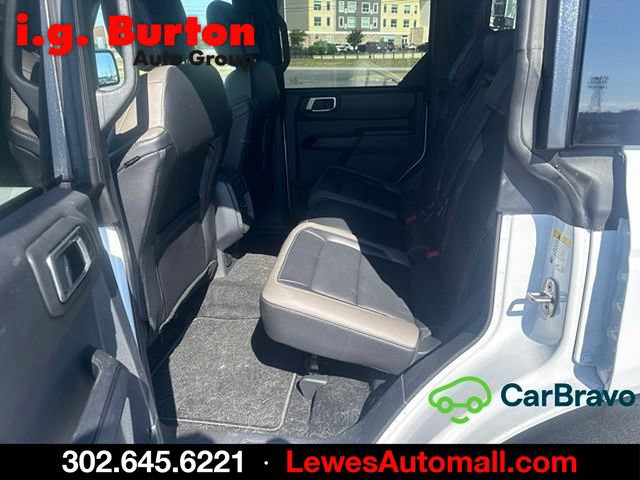 Used 2025 Ford Bronco Outer Banks AWD/4WD image 7