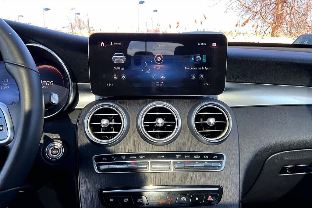 Used 2022 Mercedes-Benz GLC 300 4MATIC w/ Premium Package Lite image 15