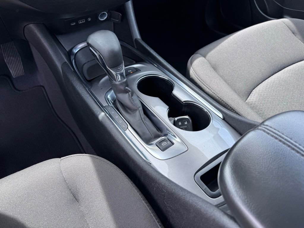 Used 2023 Chevrolet Malibu LT w/ Driver Confidence Package FWD image 30