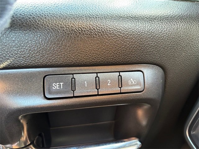 Used 2015 Chevrolet Silverado 3500 LTZ image 17