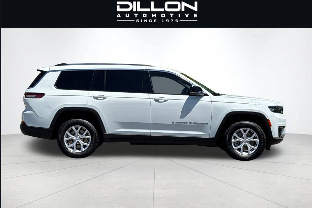 Used 2022 Jeep Grand Cherokee L Limited AWD/4WD image 3