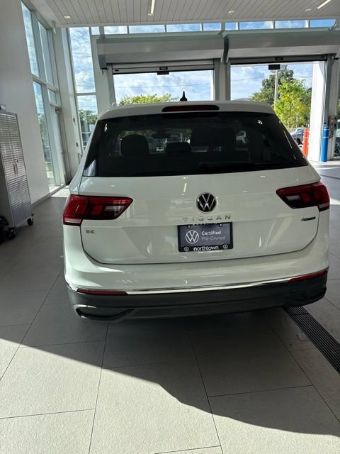 Used 2022 Volkswagen Tiguan SE AWD/4WD image 28