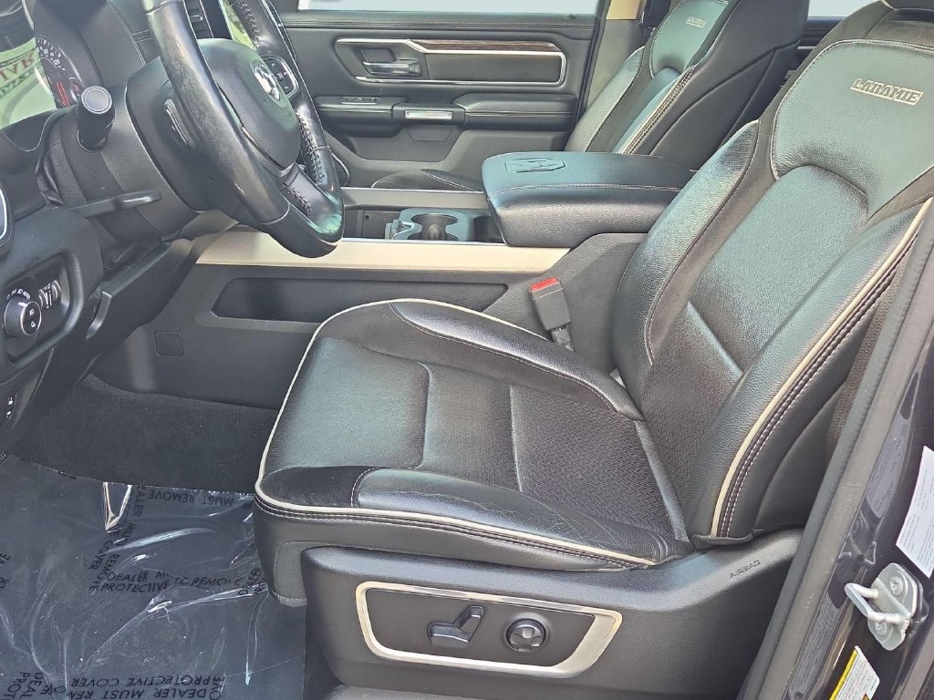Used 2019 RAM 1500 Laramie AWD/4WD image 15