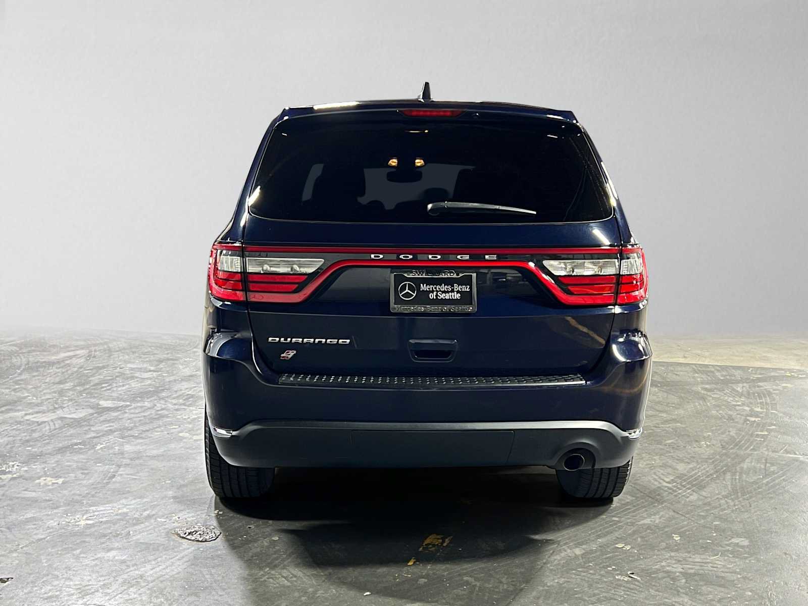 Used 2018 Dodge Durango SXT w/ 3rd Row Seating Group AWD/4WD image 4