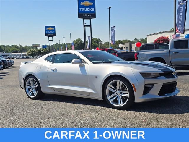 Used 2016 Chevrolet Camaro SS RWD image 2