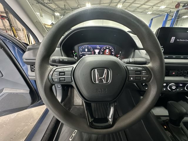 Used 2023 Honda Accord EX image 15