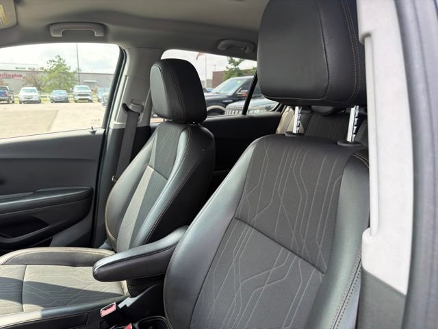 Used 2022 Chevrolet Trax LT AWD/4WD image 13
