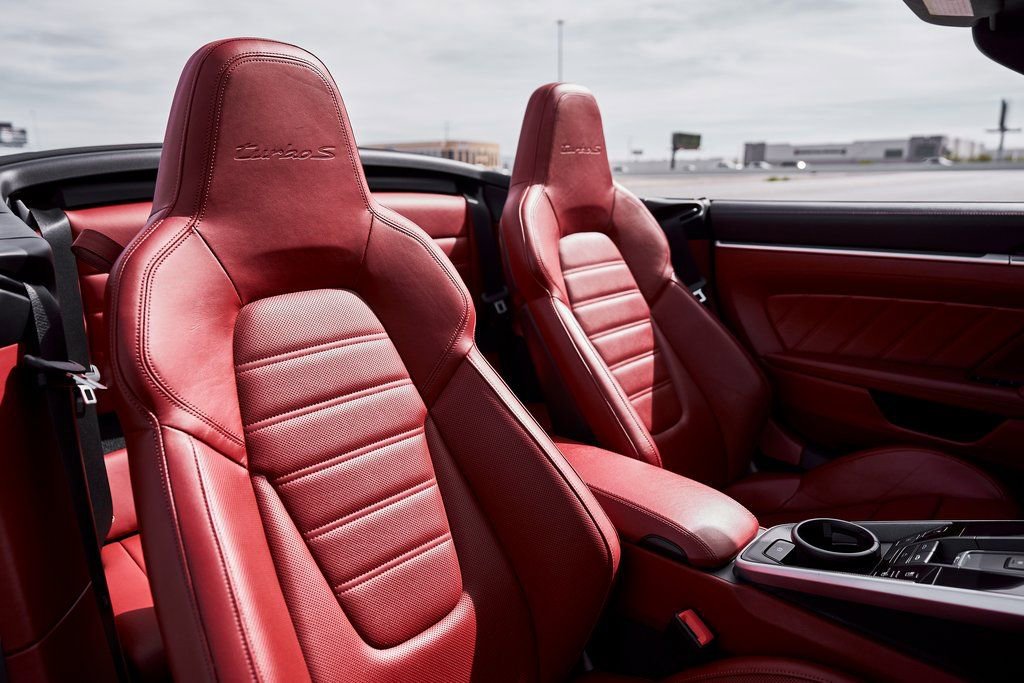 Used 2022 Porsche 911 Turbo S w/ 911 Turbo Sportdesign Package image 42