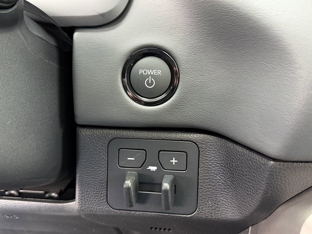 New 2026 Toyota Tundra Platinum image 16