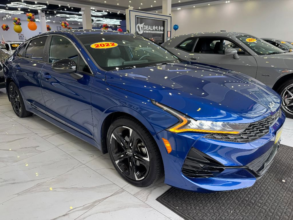 Used 2022 Kia K5 GT-Line image 3