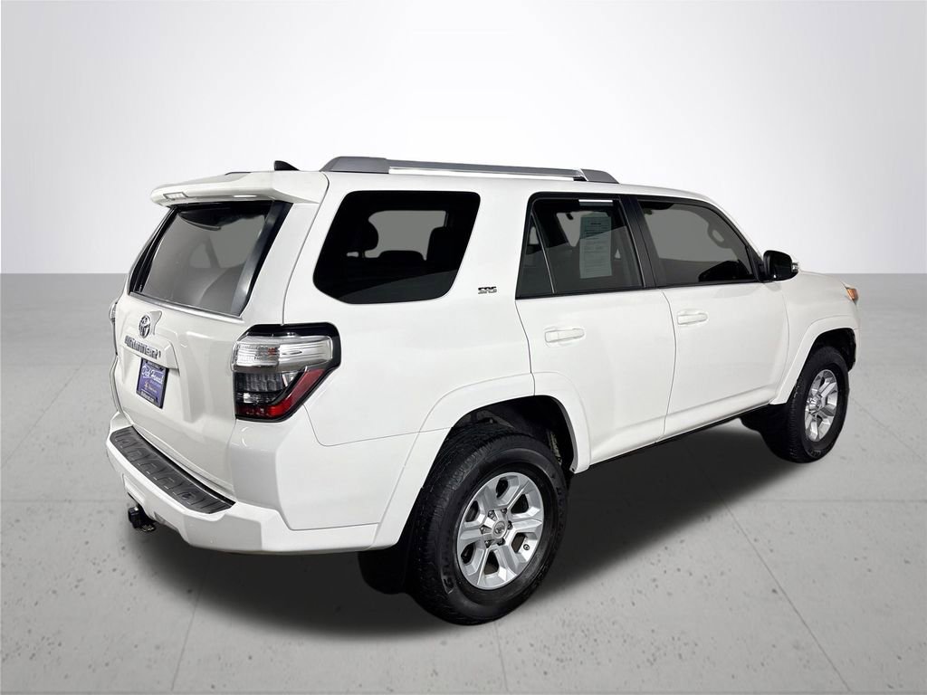 Used 2018 Toyota 4Runner SR5 Premium image 6