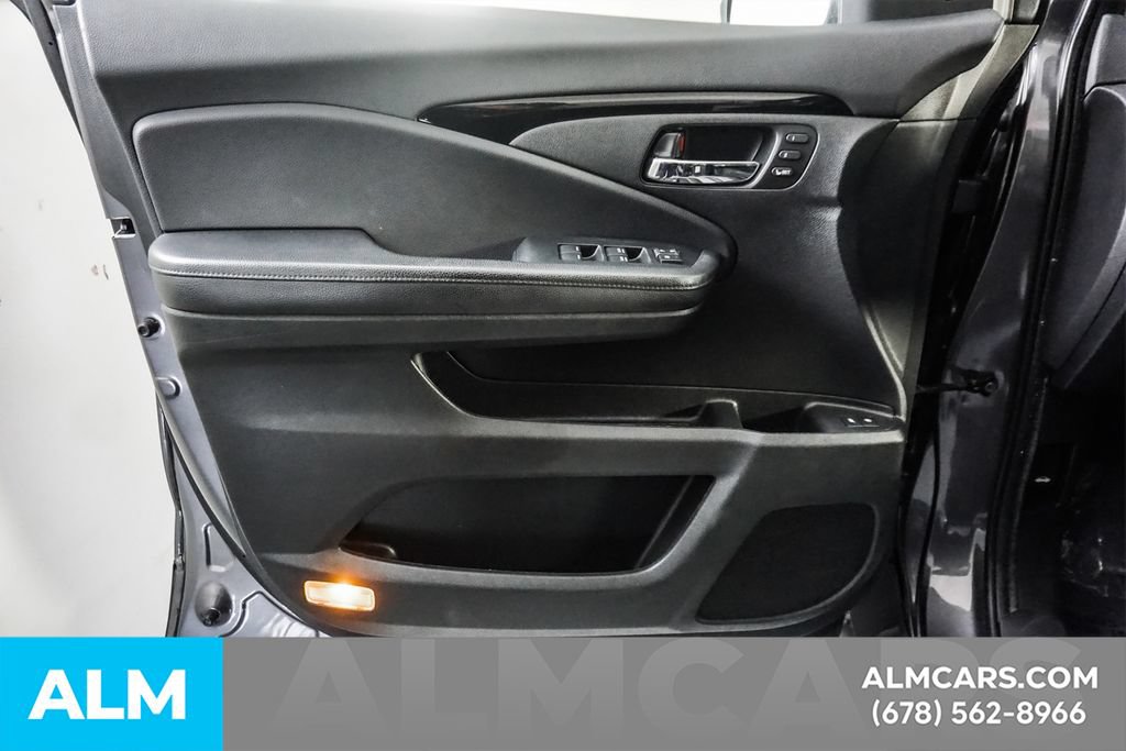 Used 2020 Honda Pilot Touring image 49
